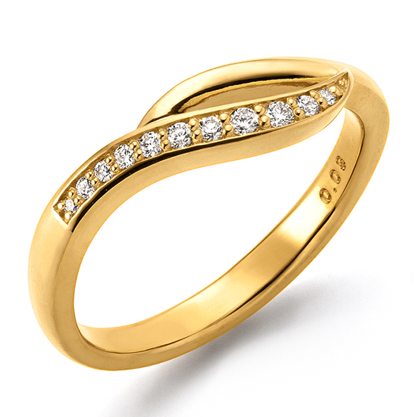 純金 ダイヤモンド リング