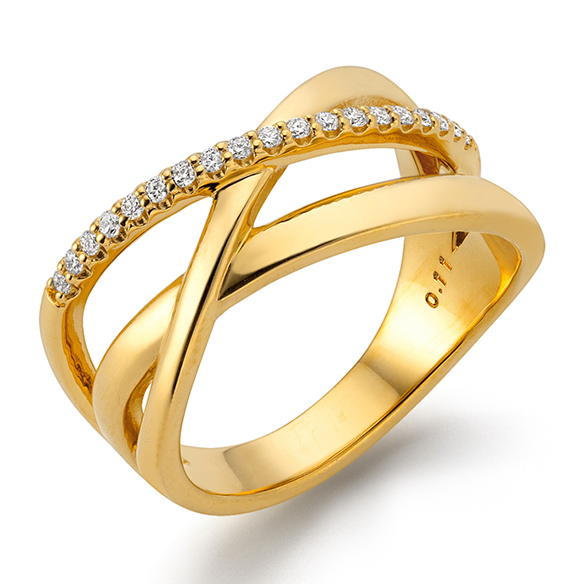 純金 ダイヤモンド リング