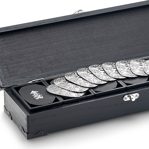 純プラチナ小判 「2026」 千両箱 （50g×10枚）