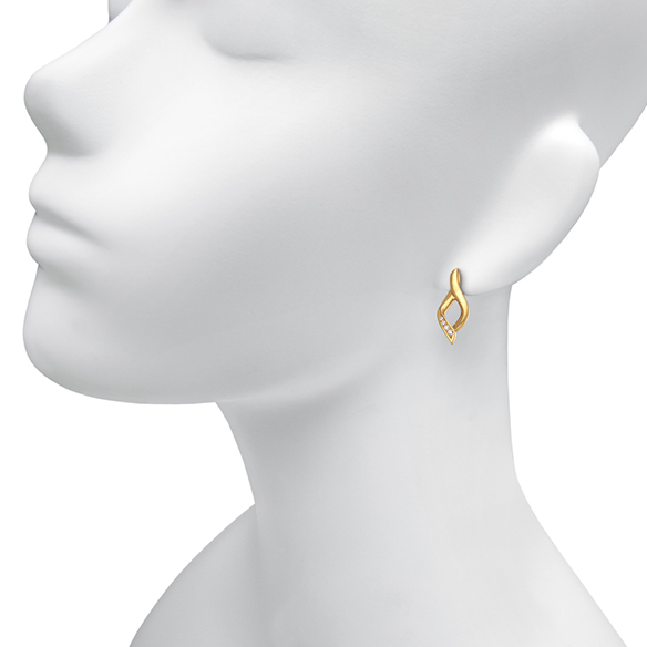 純金 ダイヤモンド ピアス