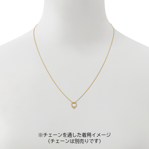 純金 誕生石ベビーリングペンダントトップ（8月の誕生石：ペリドット）