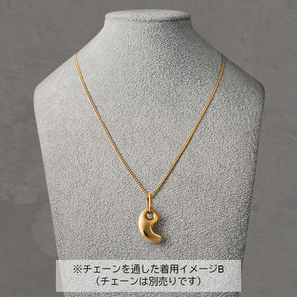 純金 勾玉ペンダントトップ（大）管付き