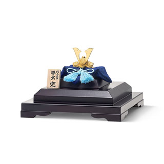 純金兜「勝虫」 12g