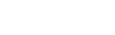 優美に光り輝くゴールドは、大人女性のマストハブ・ジュエリー。ファッションに取り入れるだけで、格段に映える洗練スタイルへ。